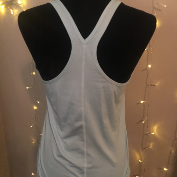 Under Armour tank Large - Picture 2 of 2